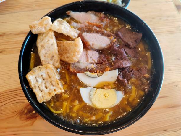 Lechon Lomi